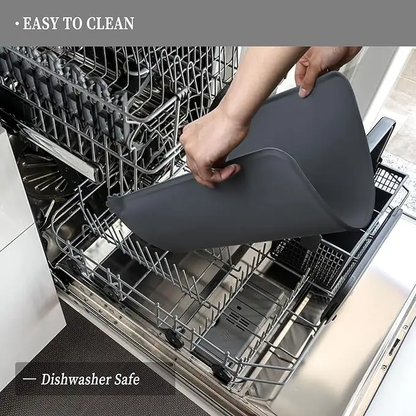 Premium Non-Slip Silicone Dog Feeding Mat – Mess-Free Mealtime for Dogs